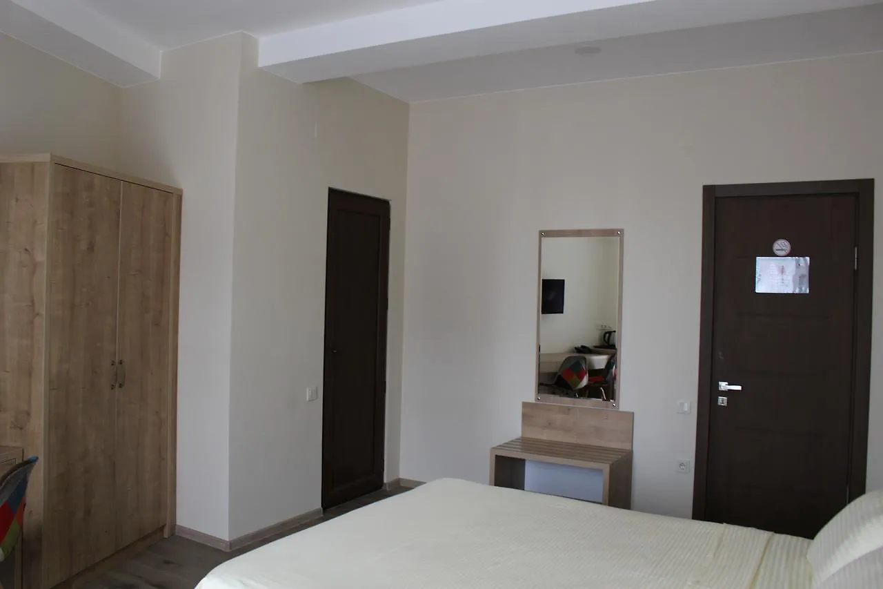 Boutique Hotel 32 Batumi 3*,  Gruzja