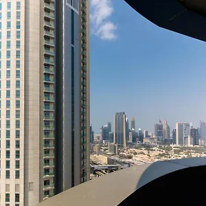 Maison Privee - Luxury Urban Retreat With Burj Khalifa Views Dubai