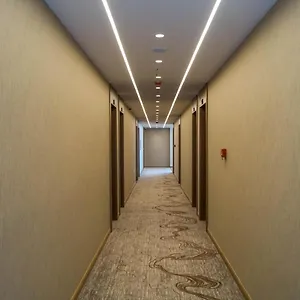 Red Hill 4* Patza-Kuqani